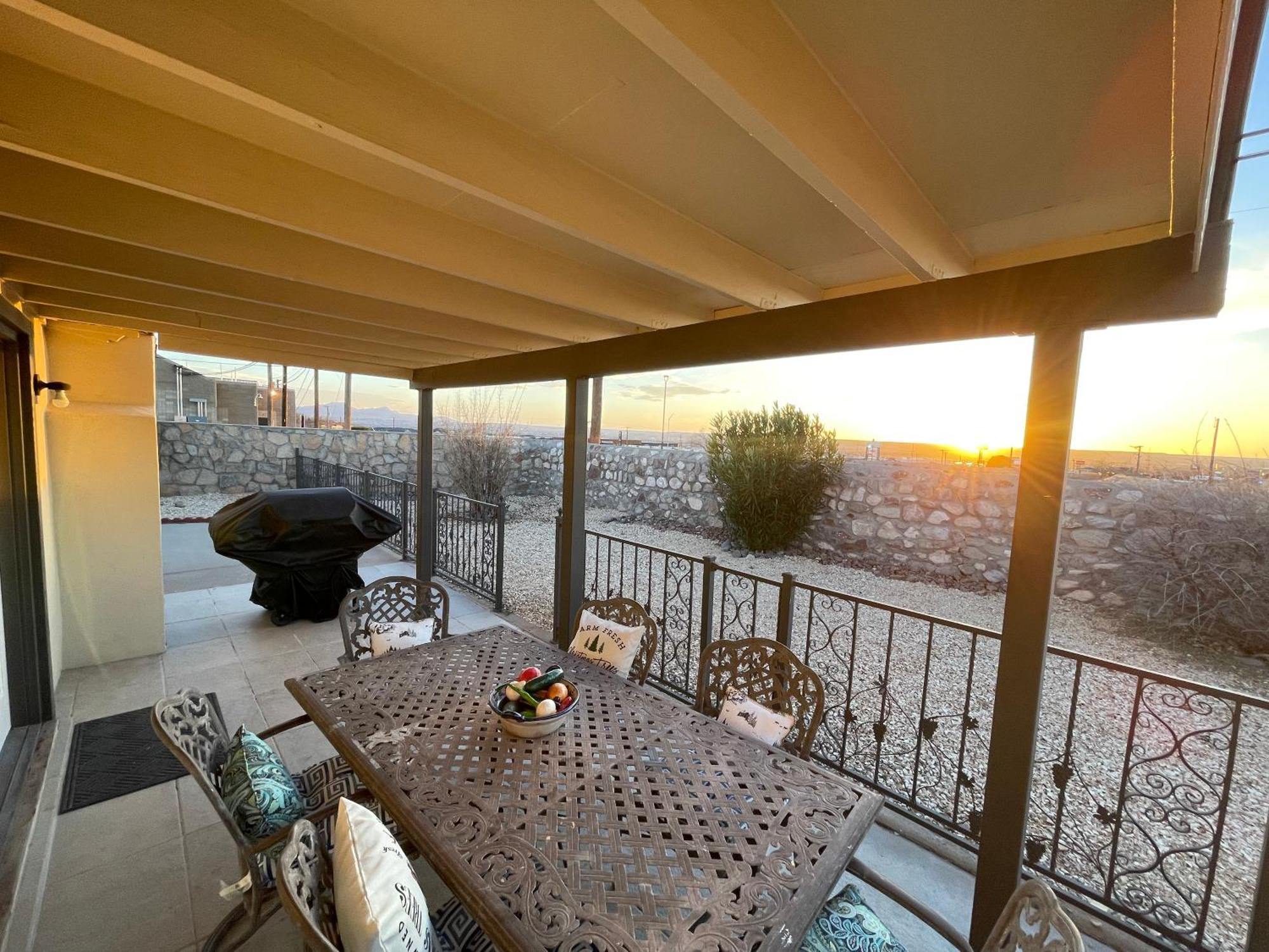 The Hummingbird Sunset Home, West Side เอลปาโซ ภายนอก รูปภาพ